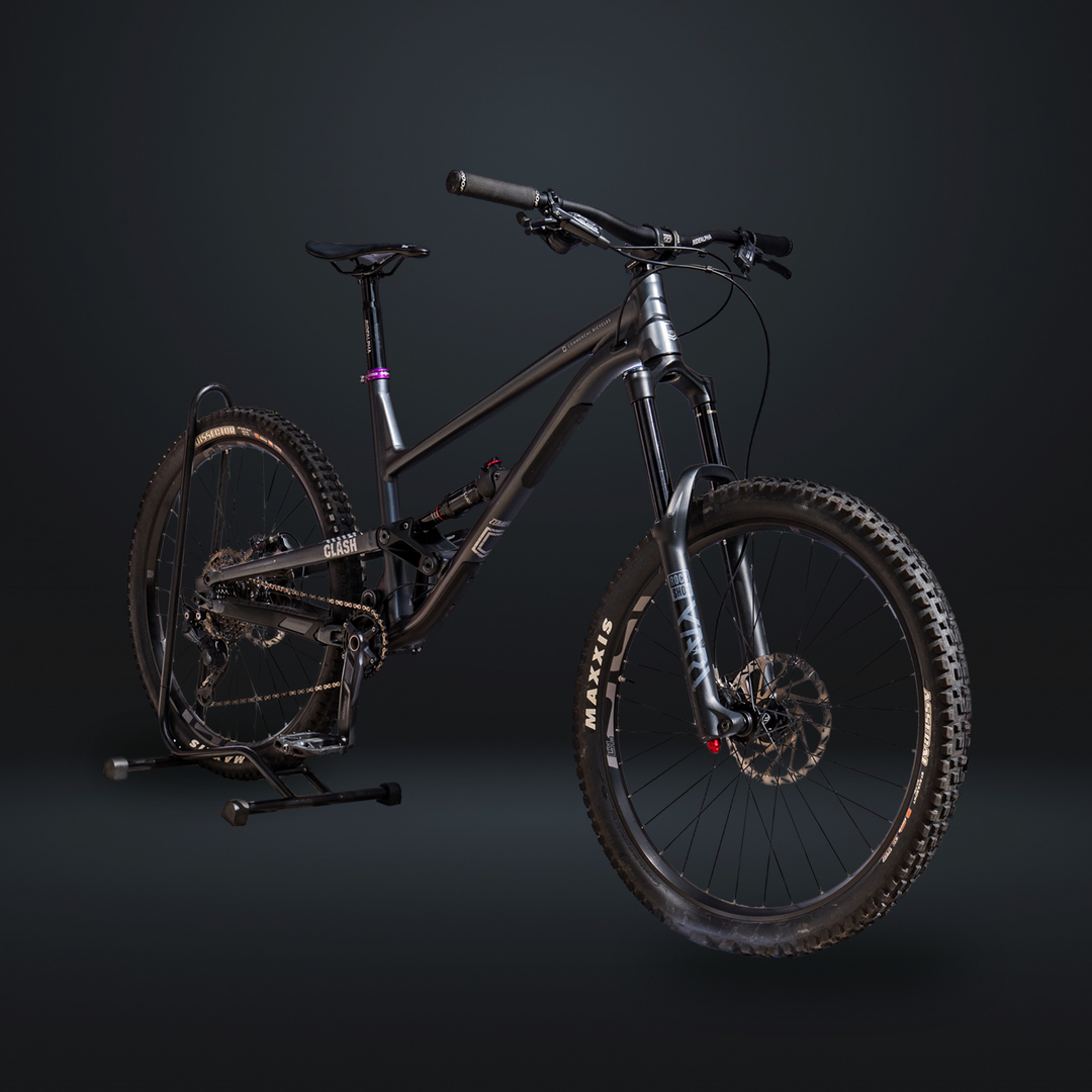 2021 Commencal Clash