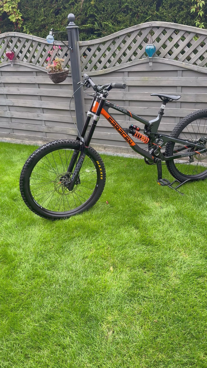 2019 Saracen Myst Carbon