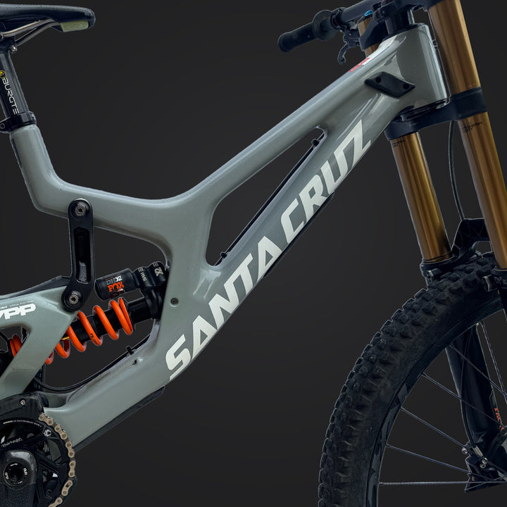 SANTA CRUZ V10 CC | FOX FACTORY 49 | DHX2 FACTORY | 29"